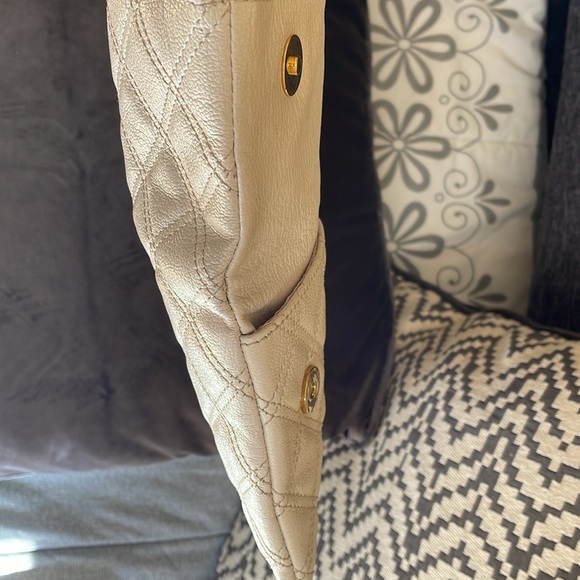 Marc Jacobs Quilted Leather Fold Clutch - Picture 9 of 15